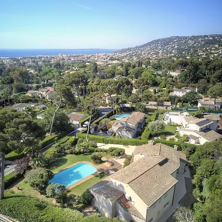 Frgk Claude Juan-les-pins Luxury With Pool & Ultra-fast Wi-fi 빌라 앙티브
