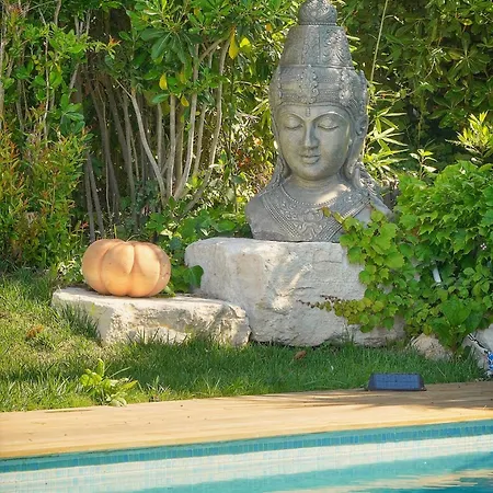 빌라 Frgk Claude Juan-les-pins Luxury With Pool & Ultra-fast Wi-fi 앙티브