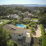 Frgk Claude Juan-les-pins Luxury With Pool & Ultra-fast Wi-fi فيلة