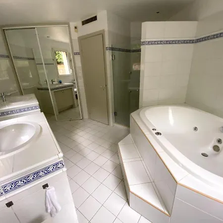 Frgk Claude Juan-les-pins Luxury With Pool & Ultra-fast Wi-fi Villa Antibes