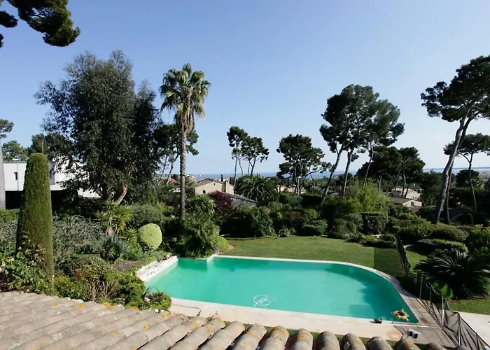 Villa Frgk Claude Juan-les-pins Luxury With Pool & Ultra-fast Wi-fi