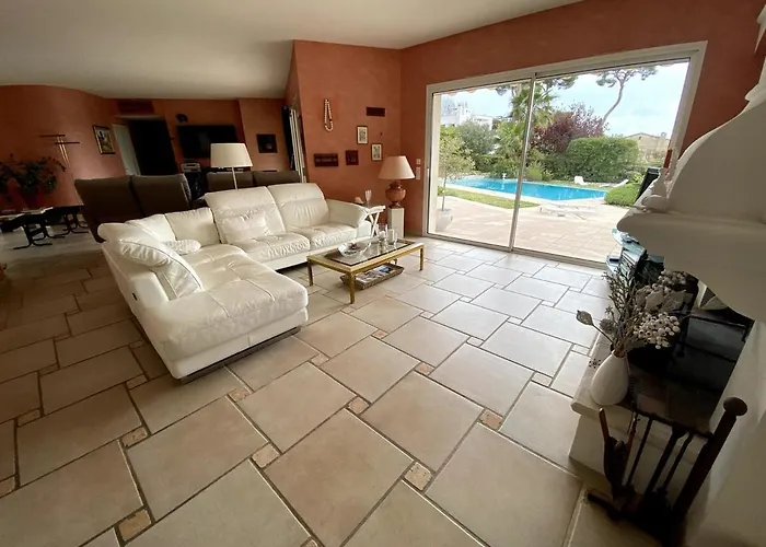 Frgk Claude Juan-les-pins Luxury With Pool & Ultra-fast Wi-fi Antibes