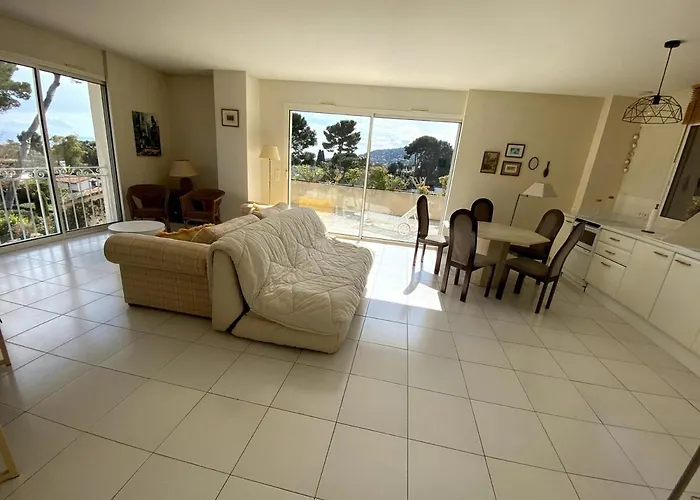 Frgk Claude Juan-les-pins Luxury With Pool & Ultra-fast Wi-fi Вилла Антиб